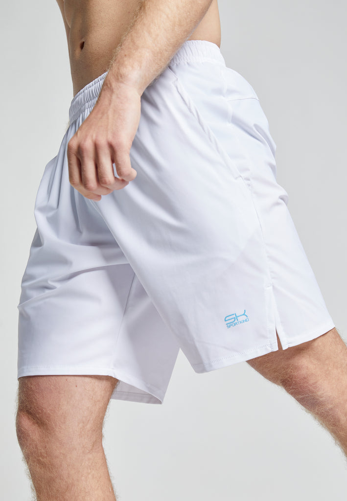 Jungen & Herren Tennis Shorts Performance fuer Herren & Jungen, weiss von SPORTKIND