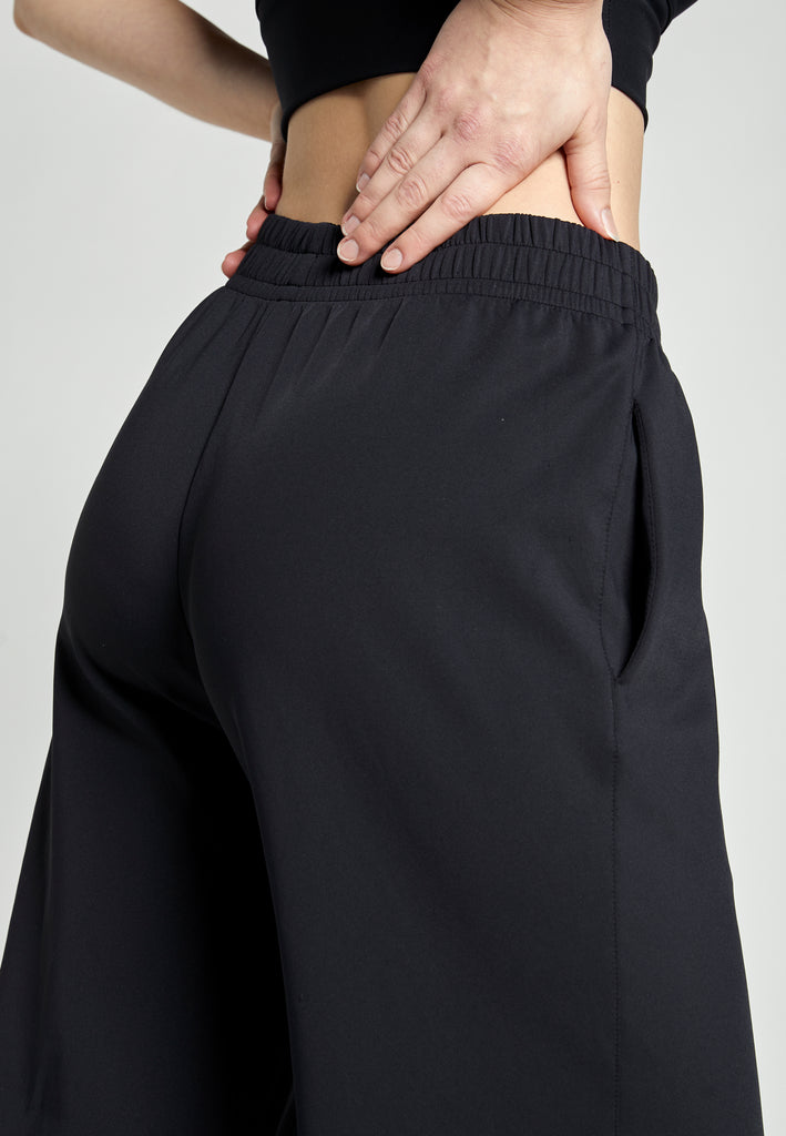 Mädchen & Damen Tennis Trainingshose weit, schwarz von SPORTKIND