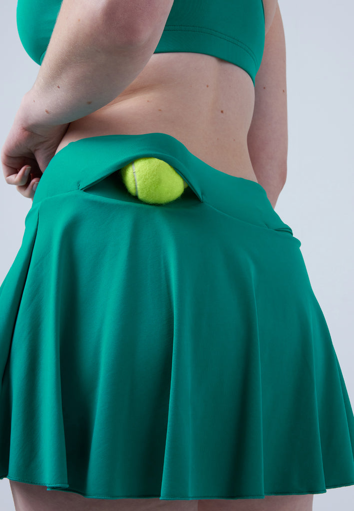 Mädchen & Damen und Gender Advantage Tennisrock / Skort mit Ballhalter, smaragd grün von SPORTKIND