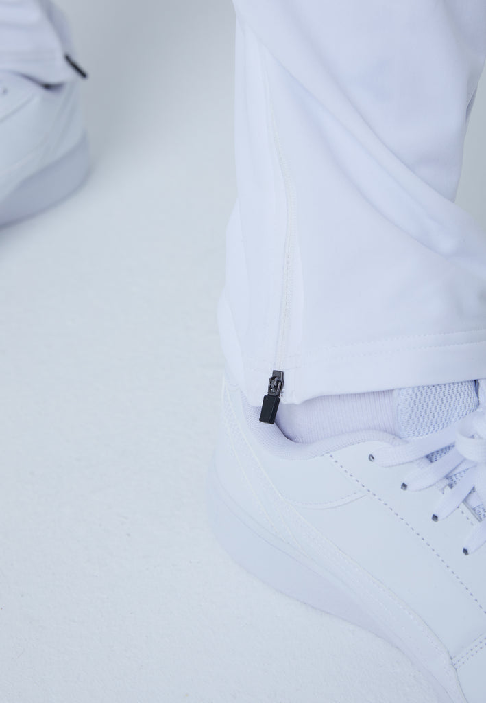 Jungen & Herren und Gender Tennis Trainingshose schmal, weiß von SPORTKIND